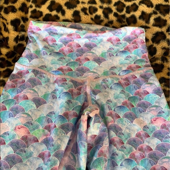 EVCR Mermaid Workout Leggings - Picture 2 of 8